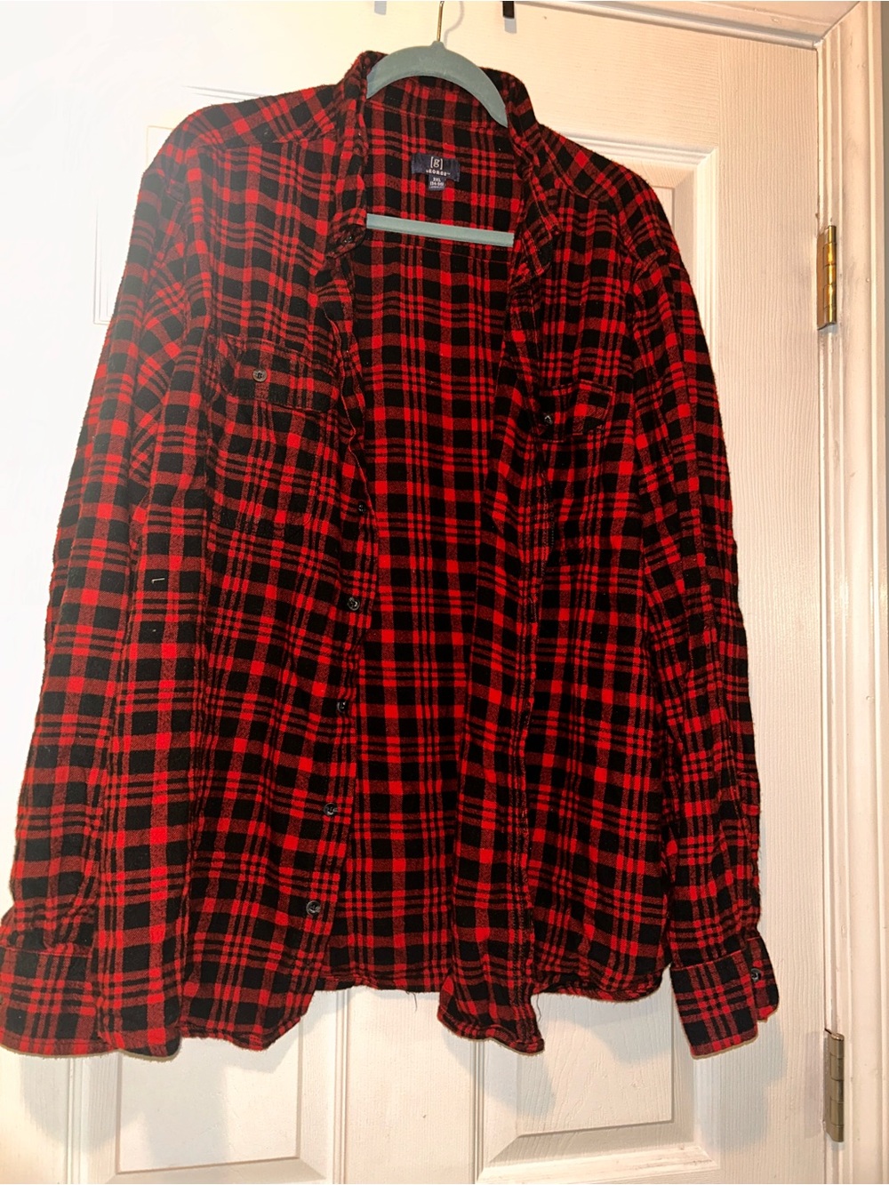 Red and Black Plaid Men’s Button-Up Flannel